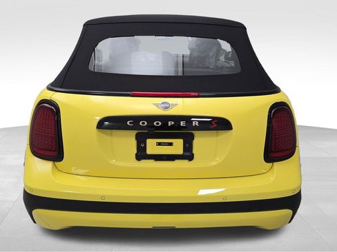 Used 2026 MINI Cooper S FWD image 9