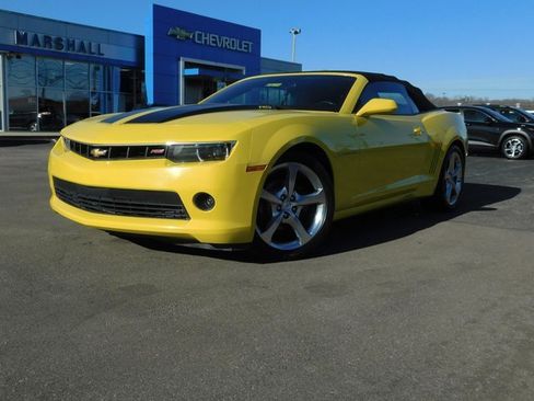 Used 2015 Chevrolet Camaro LT w/ RS Package image 2