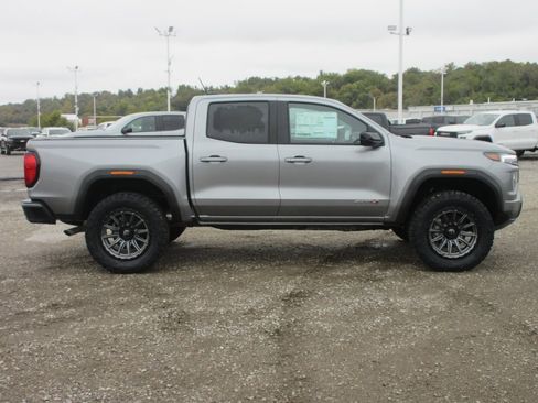 New 2026 GMC Canyon AT4 image 3