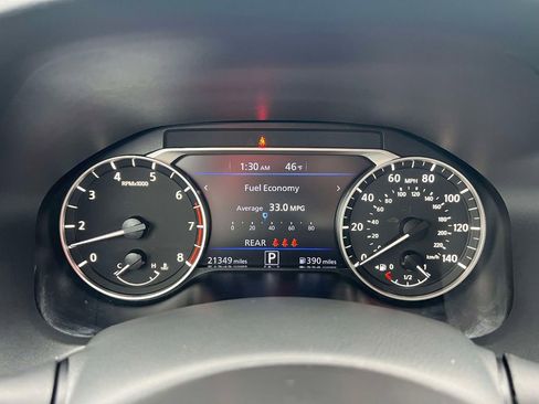 Used 2025 Nissan Altima 2.5 SV FWD image 27