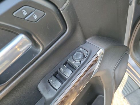 Used 2021 GMC Sierra 1500 Elevation image 12