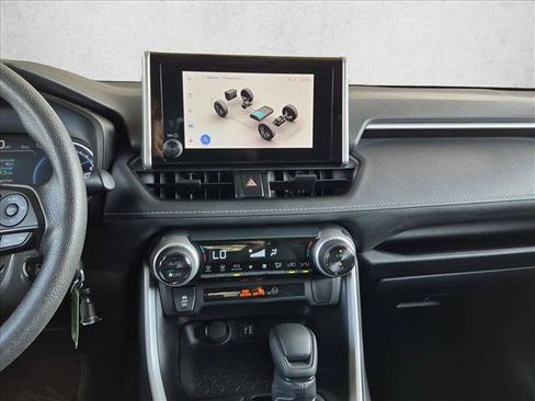 Certified 2025 Toyota RAV4 LE AWD/4WD image 15