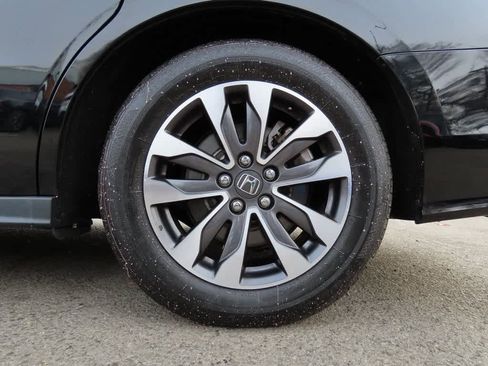 Certified 2023 Honda Odyssey EX-L image 8