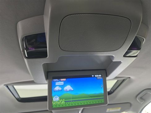 Used 2022 Honda Pilot Elite image 19