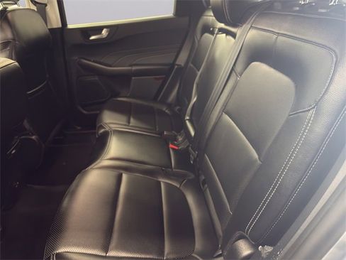 Used 2022 Ford Escape SEL image 13