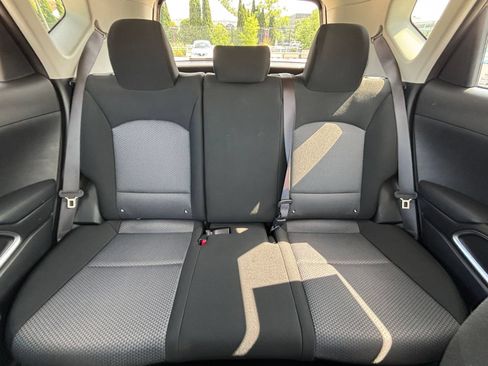 Used 2025 Kia Soul LX w/ LX Technology Package FWD image 36