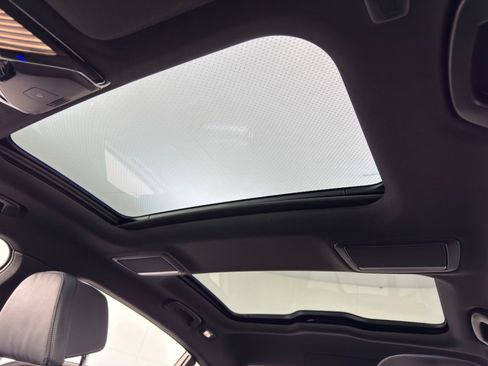 Used 2020 BMW 750i xDrive 750i xDrive w/ Executive Package image 11