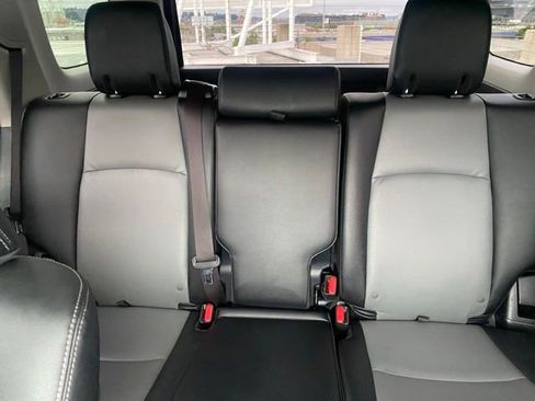 Used 2019 Toyota 4Runner SR5 Premium AWD/4WD image 23
