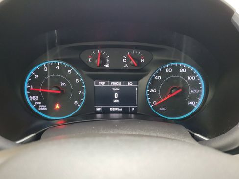 Used 2018 Chevrolet Equinox LS image 23