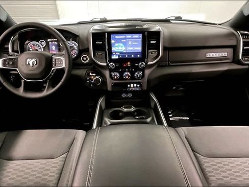 Used 2025 RAM 1500 Big Horn AWD/4WD image 18