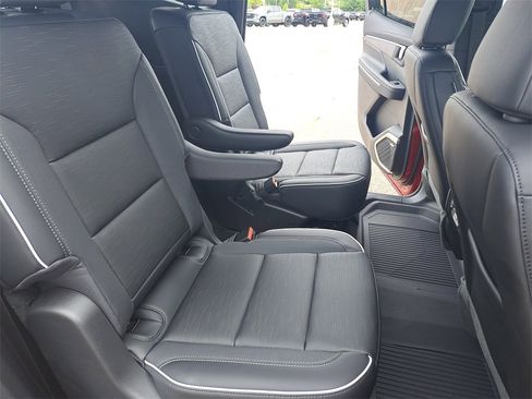 New 2026 Buick Enclave Sport Touring w/ Power Package image 11