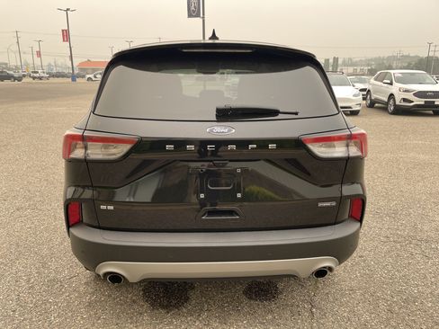 Certified 2022 Ford Escape SE AWD/4WD image 5