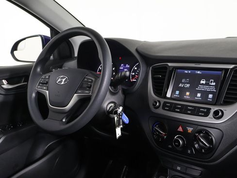 Used 2020 Hyundai Accent SEL image 27