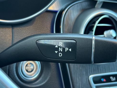 Used 2022 Mercedes-Benz GLC 300 4MATIC image 15