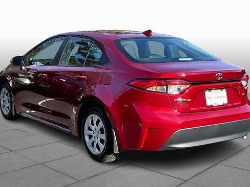 Certified 2025 Toyota Corolla LE image 10