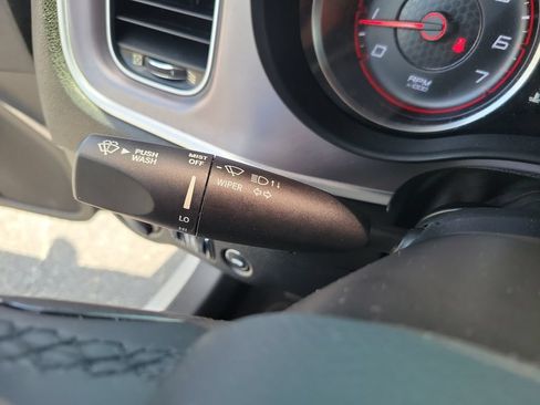 Used 2020 Dodge Charger SXT RWD image 25