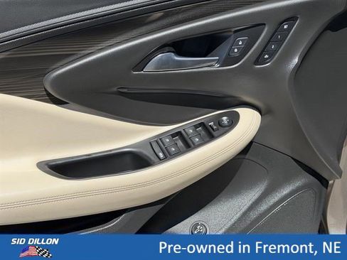 Certified 2019 Buick Envision Premium AWD/4WD image 12