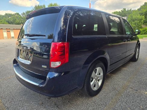Used 2013 Dodge Grand Caravan SE FWD image 10