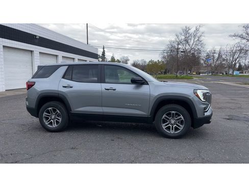 New 2025 GMC Terrain Elevation image 4