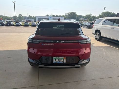 Used 2024 Chevrolet Equinox EV LT AWD/4WD image 4