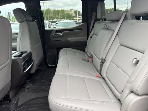 New 2026 GMC Sierra 1500 SLT w/ SLT Premium Plus Package image 6