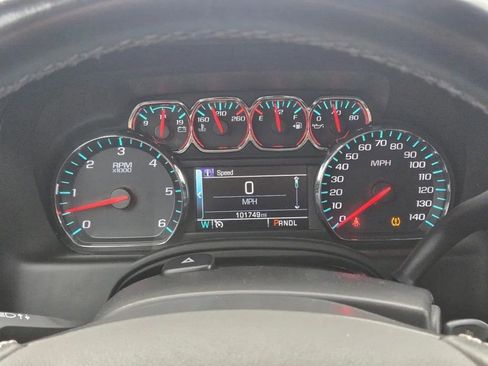 Used 2019 Chevrolet Tahoe LS w/ Enhanced Driver Alert Package image 18