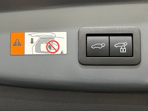 Certified 2024 Toyota Prius Prime Premium FWD image 13