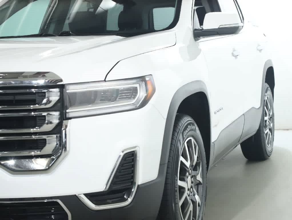 Used 2023 GMC Acadia SLE FWD image 4