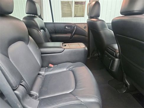 Used 2021 Nissan Armada SL w/ Captain's Chairs Package image 44