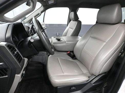 Used 2021 Ford F250 XL w/ Power Equipment Group image 25