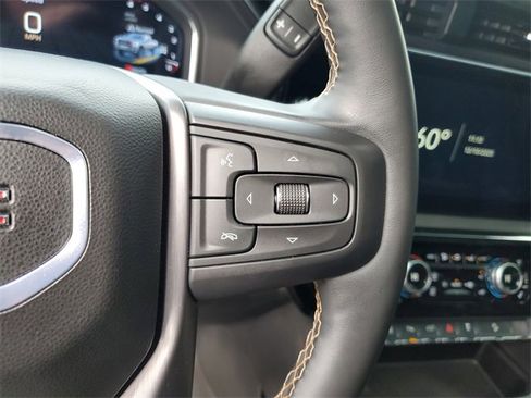 Used 2024 GMC Sierra 2500 AT4 w/ AT4 Premium Plus Package image 28