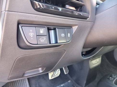 New 2025 Kia EV6 GT-Line image 39