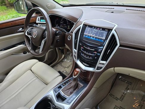 Used 2016 Cadillac SRX Performance w/ Driver Awareness Package AWD/4WD image 10