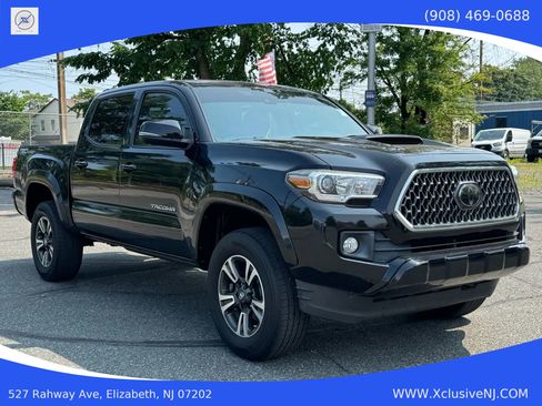 Used 2019 Toyota Tacoma Limited image 5