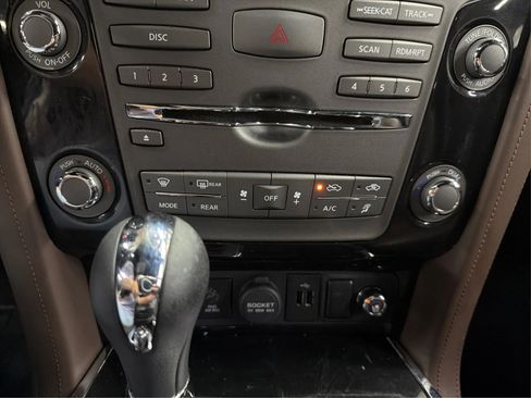 Used 2018 Nissan Armada Platinum w/ Captain Seat Package image 23