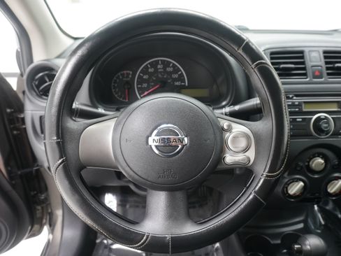 Used 2014 Nissan Versa S Plus FWD image 15