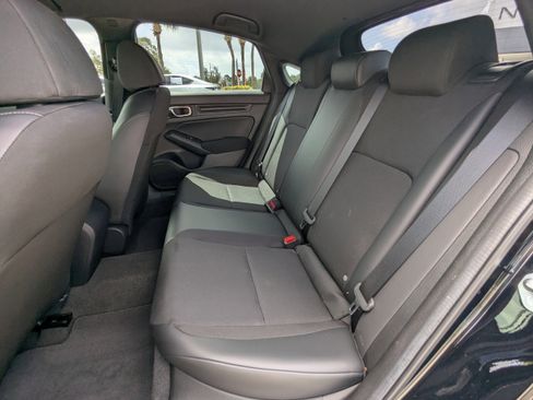 Used 2023 Honda Civic Sport image 12