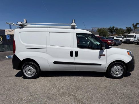 Used 2021 RAM ProMaster City Tradesman FWD image 4