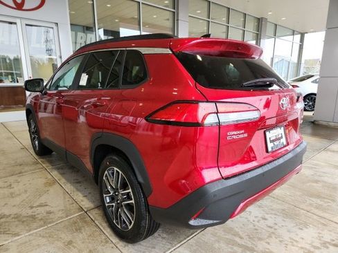 New 2026 Toyota Corolla Cross XLE image 9