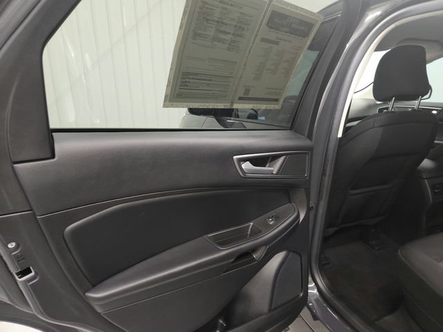 Used 2021 Ford Edge SE FWD image 23