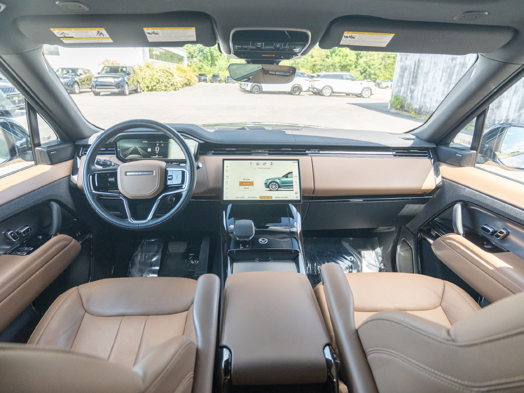 Certified 2024 Land Rover Range Rover Sport SE AWD/4WD image 18