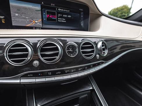Used 2020 Mercedes-Benz S 560 Sedan image 16