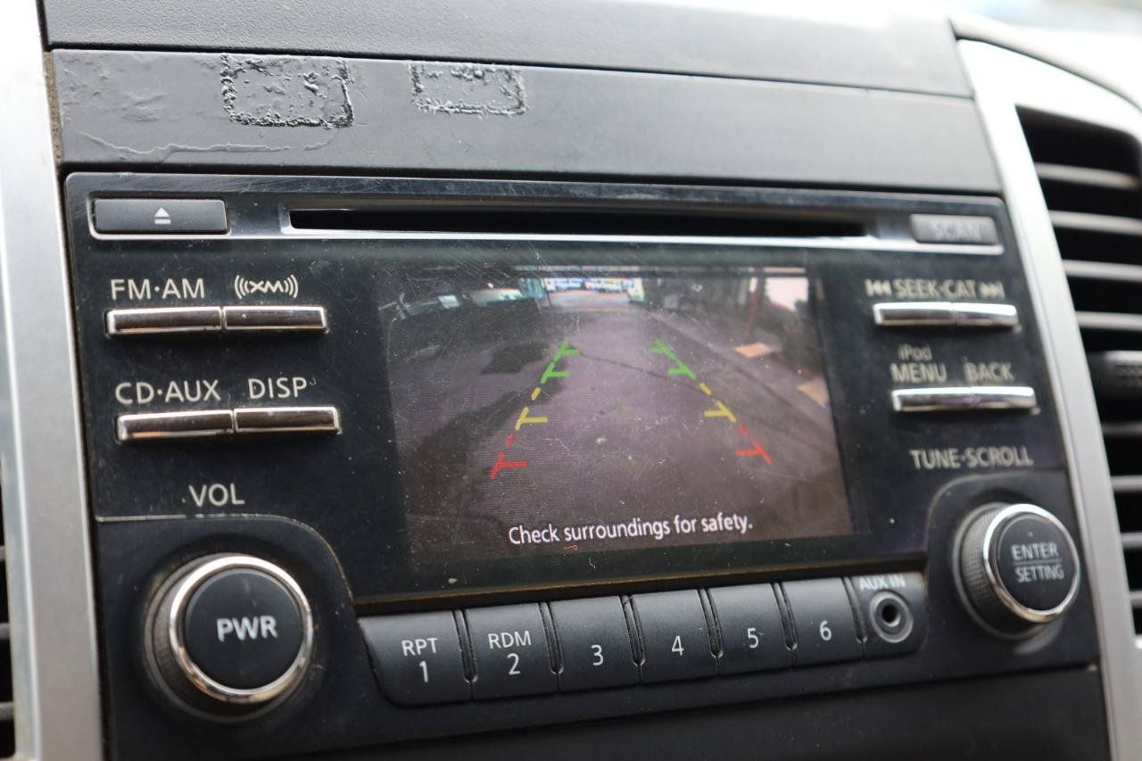 Used 2013 Nissan Frontier SV w/ SV Value Truck Pkg AWD/4WD image 11