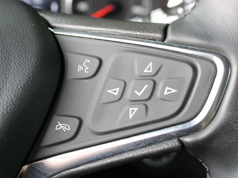 Used 2024 Chevrolet Equinox LT w/ LPO, Floor Liner Package image 29