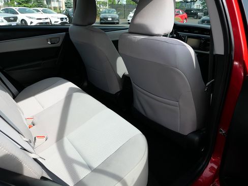 Used 2016 Toyota Corolla LE FWD image 29