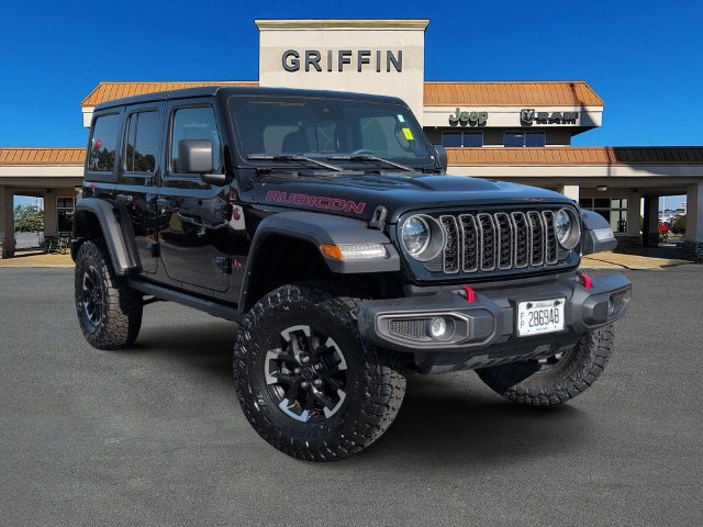 Used 2025 Jeep Wrangler Unlimited Rubicon AWD/4WD image 1