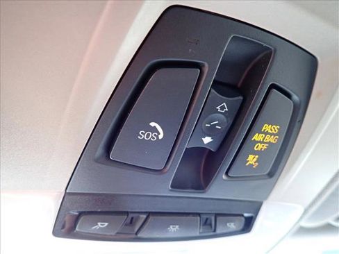 Used 2017 BMW 320i xDrive 320i xDrive image 20