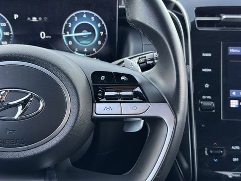 Used 2022 Hyundai Santa Cruz SEL Premium image 25