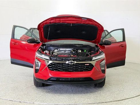 New 2026 Chevrolet Trax RS w/ Driver Confidence Package FWD image 10