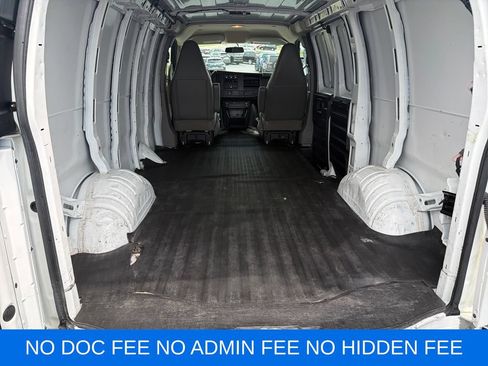 Used 2020 GMC Savana 3500 w/ Driver Convenience Package RWD image 24